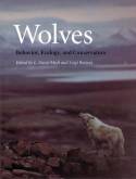 Cover image of book Wolves; Behavior, Ecology and Conservation. by L. David Mech & Luigi Boitani